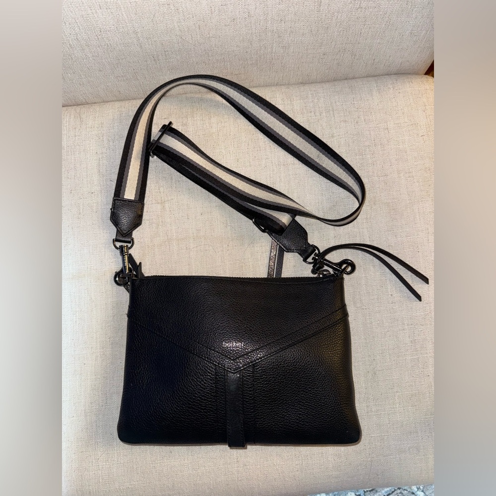 Botkier UNIQUE black and beautiful crossbody